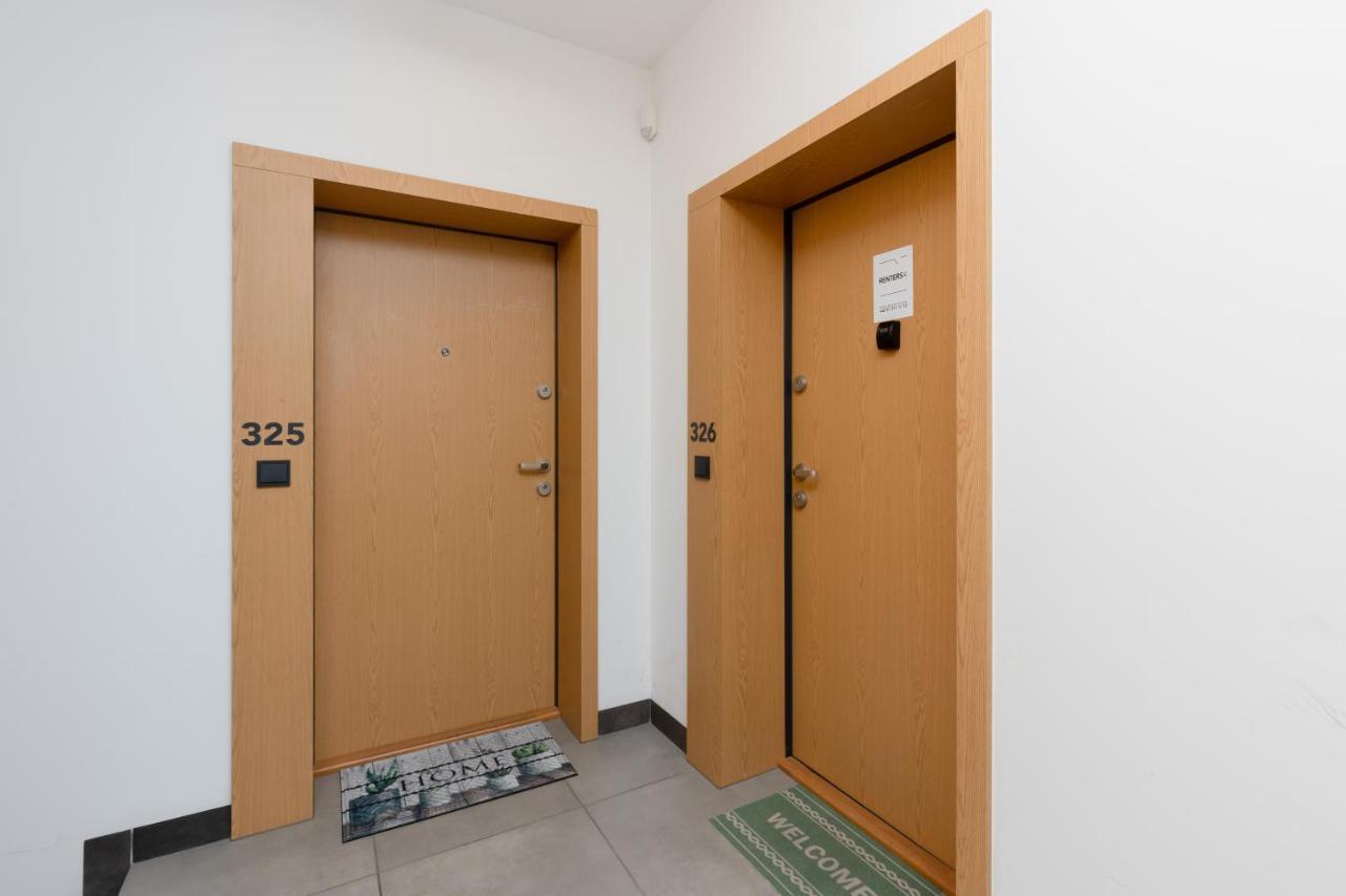 Lakeview Apartment Kapelanow Armii Krajowej By Noclegi Renters Варшава Экстерьер фото